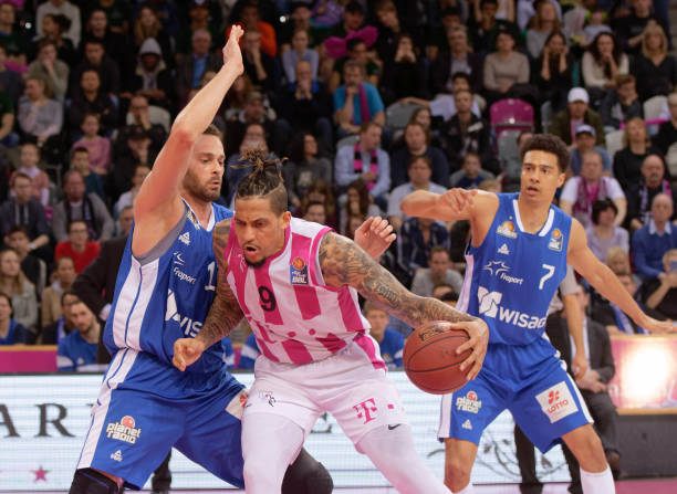 坚持高压逼 坚持高压逼