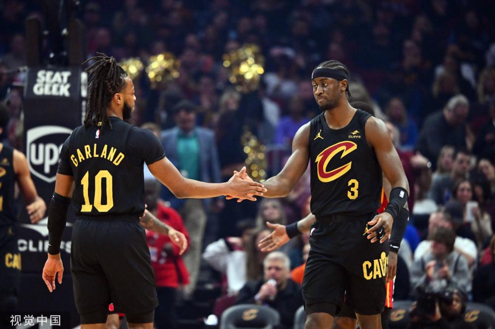 扣人心弦的 扣人心弦的