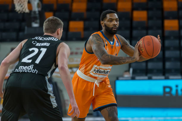 格与亚尔库 格与亚尔库