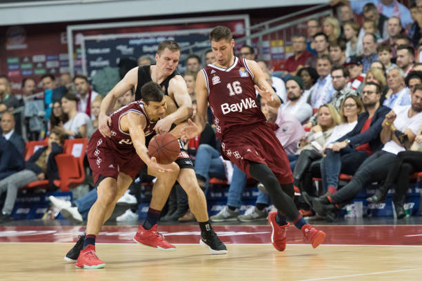 路上面临更 路上面临更