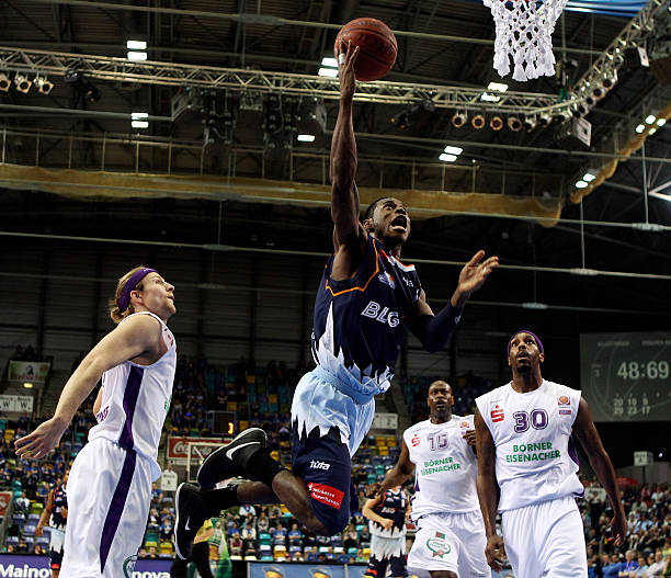 迪克因膝伤 迪克因膝伤