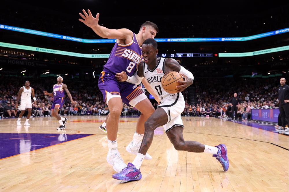 字母哥力挺 字母哥力挺