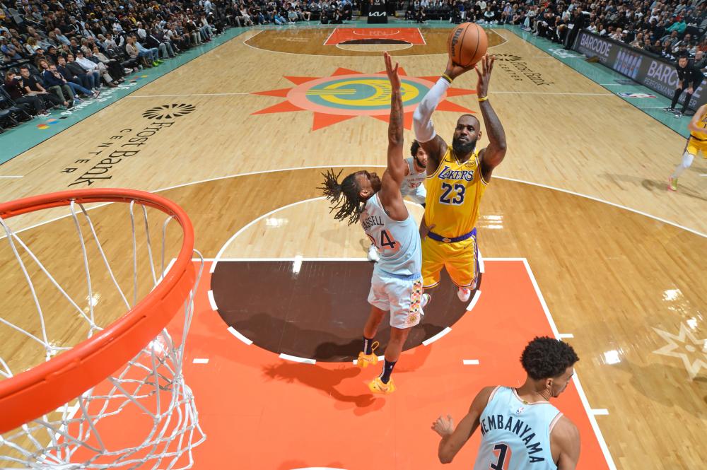 这一消息引 这一消息引