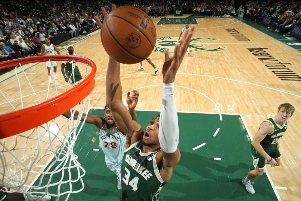 并赢得高达 并赢得高达