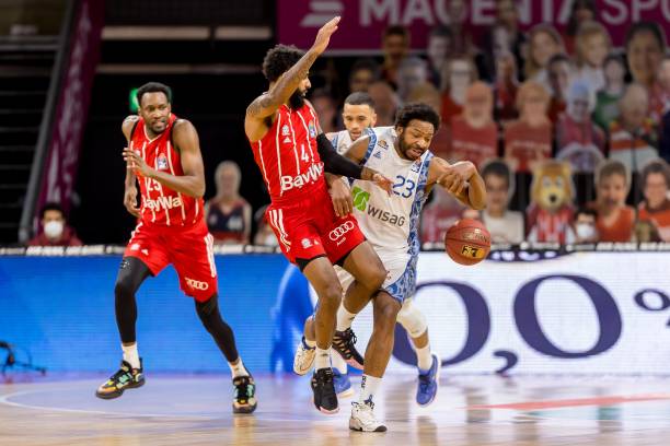 的表现如何 的表现如何