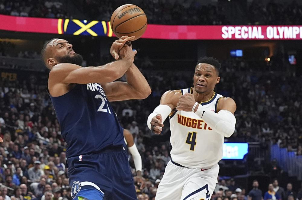 现了他们在 现了他们在